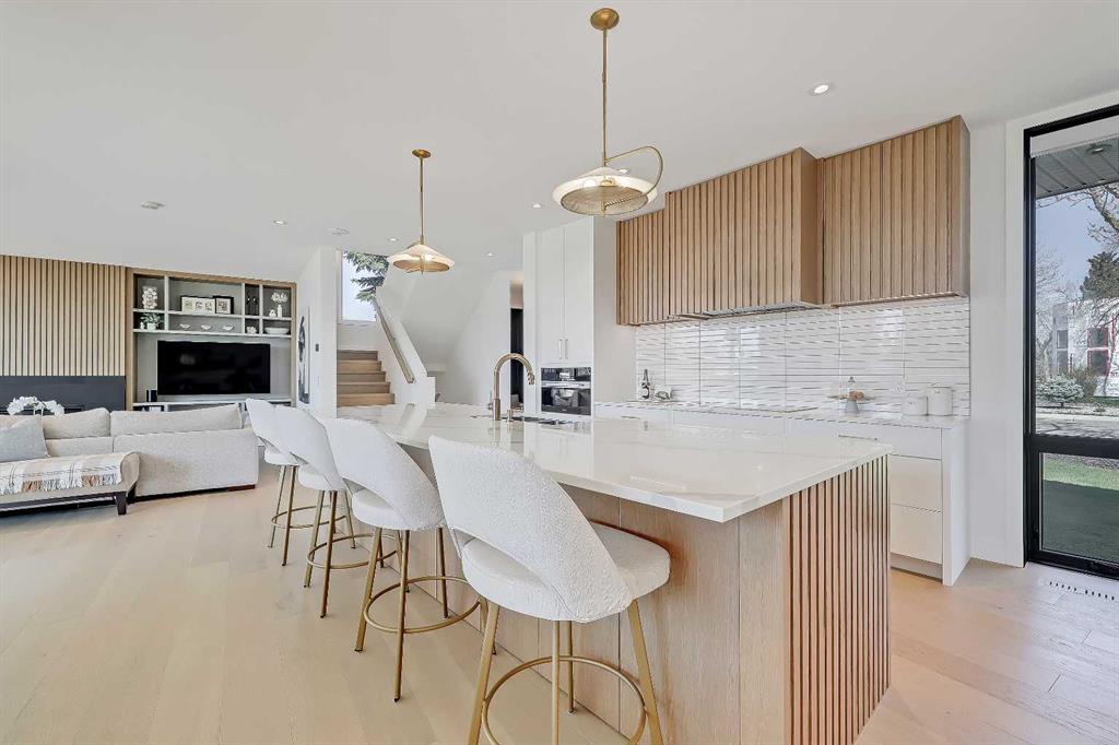 Picture for 159 Rosery Drive NW