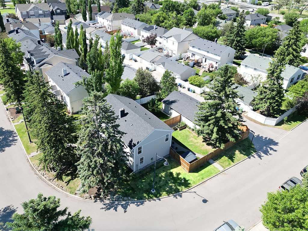 Picture for 81 Somme Manor SW
