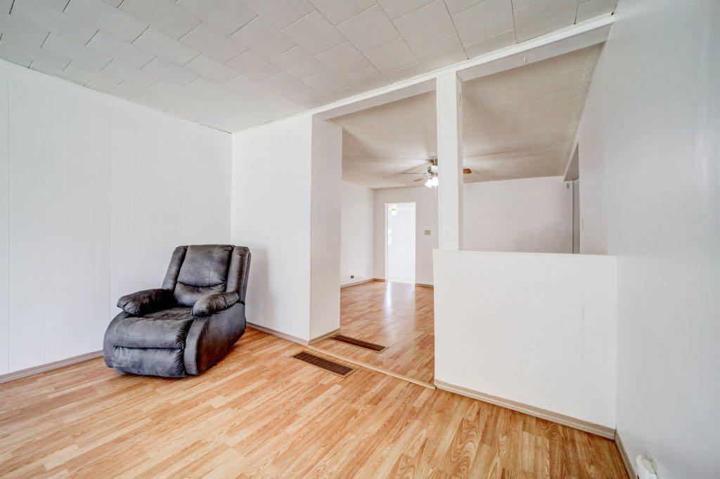 Picture for 2925 223 Street  https://www.cirrealty.ca/reb/ldar/0/A2255160_12.jpg