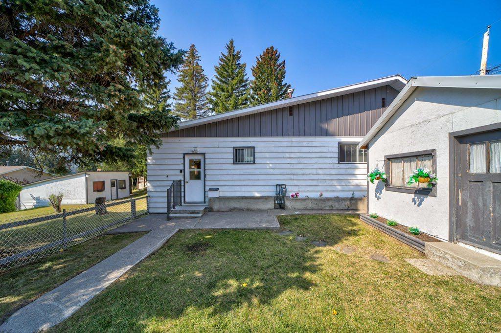 Picture for 2925 223 Street  https://www.cirrealty.ca/reb/ldar/0/A2255160_36.jpg