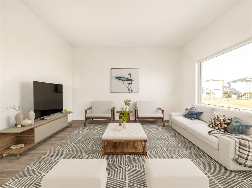 Picture for 742 Violet Place W