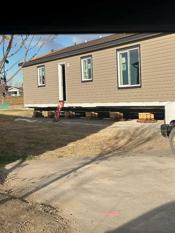 Picture for 2014 Sunflower Crescent 