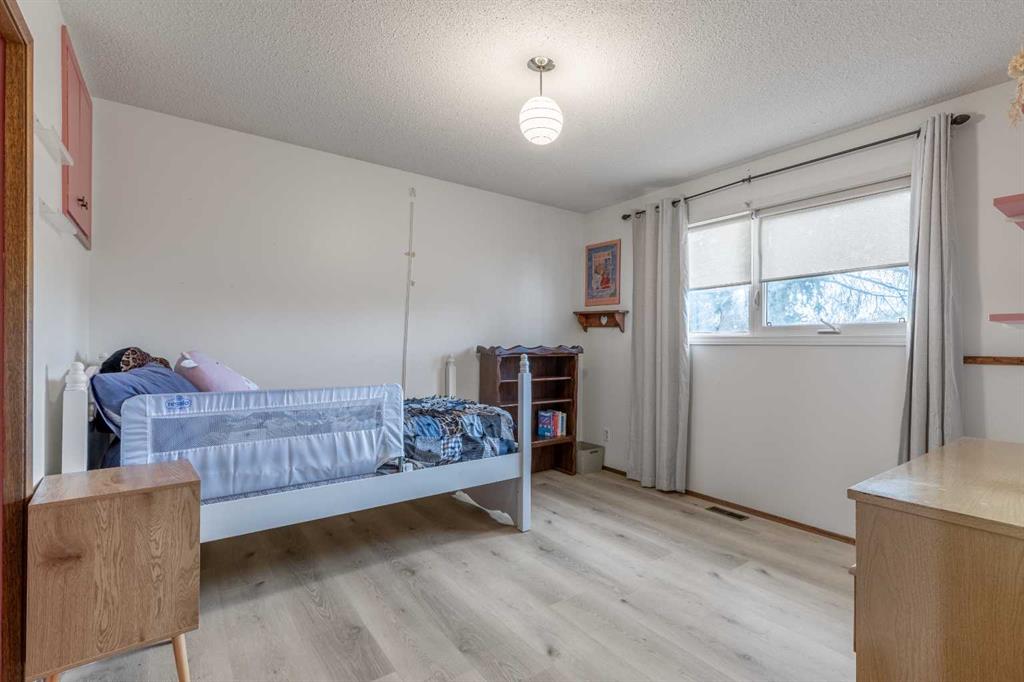 Picture for 124 N 200 E   https://www.cirrealty.ca/reb/ldar/0/A2266140_15.jpg