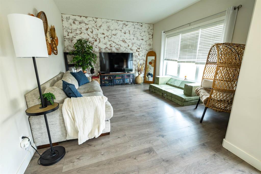 Picture for 1015 Mt Sundance Manor W