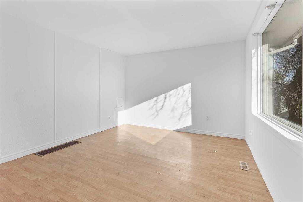 Picture for 2139 5 Avenue N