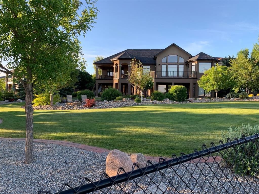 Picture for 214 Sandstone Place S