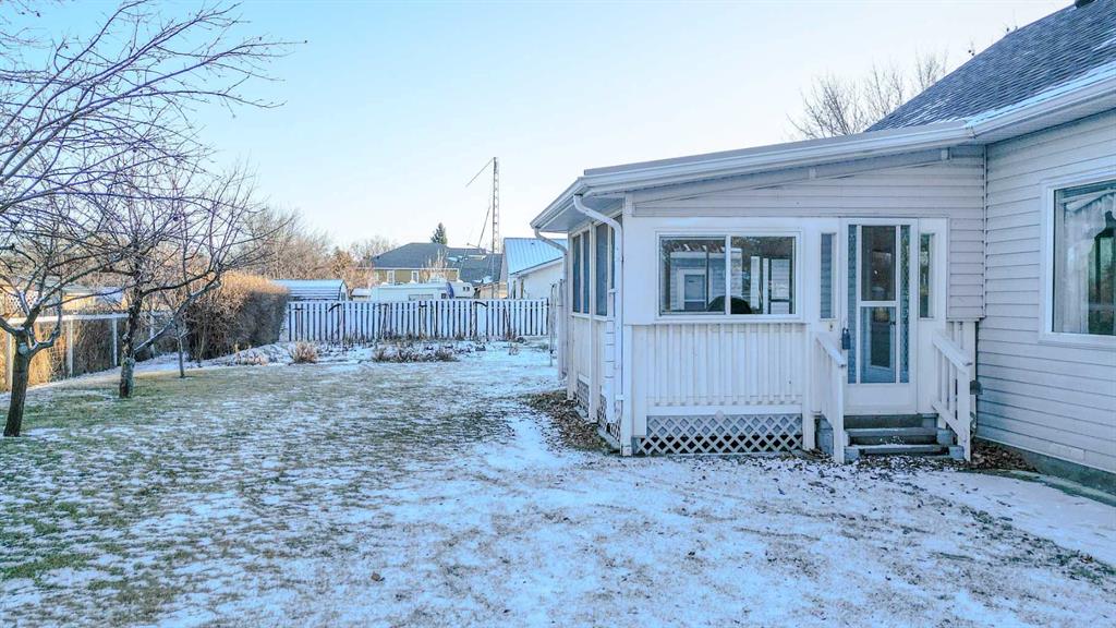 Picture for 196 W 100 S  