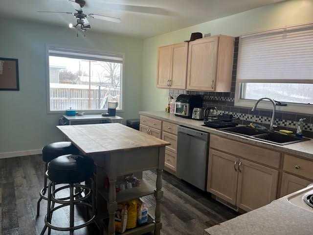 Picture for 1216 23 Street N