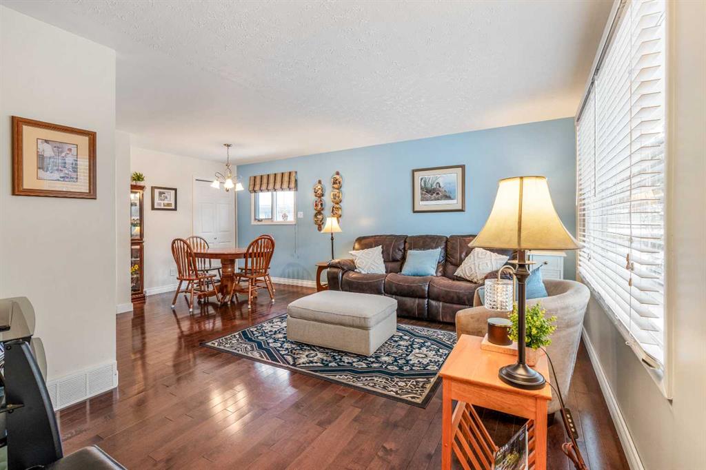 Picture for 1810 122 Street 