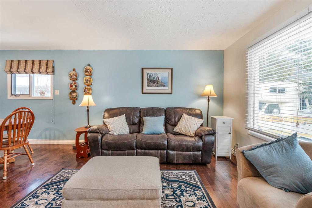 Picture for 1810 122 Street 