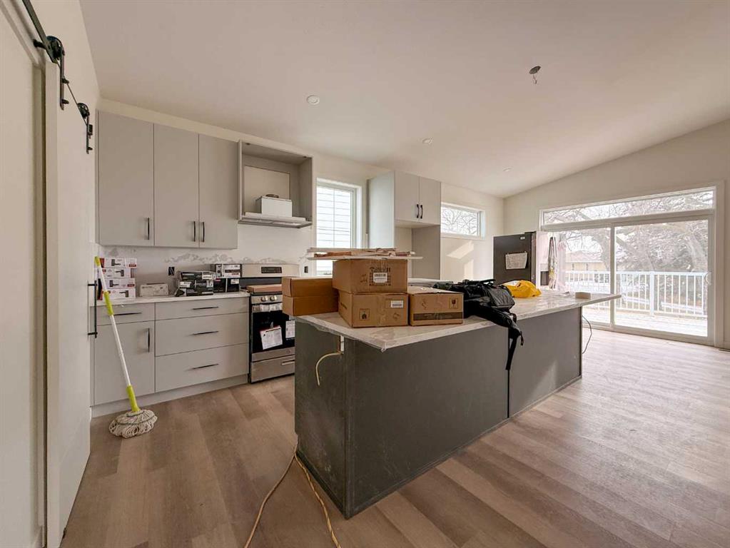 Picture for 1612 Sixmile View  S