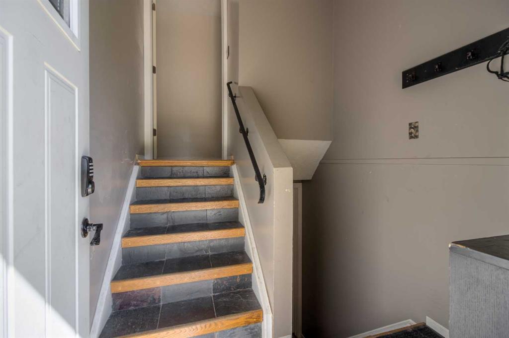 Picture for 78 Purdue Court W