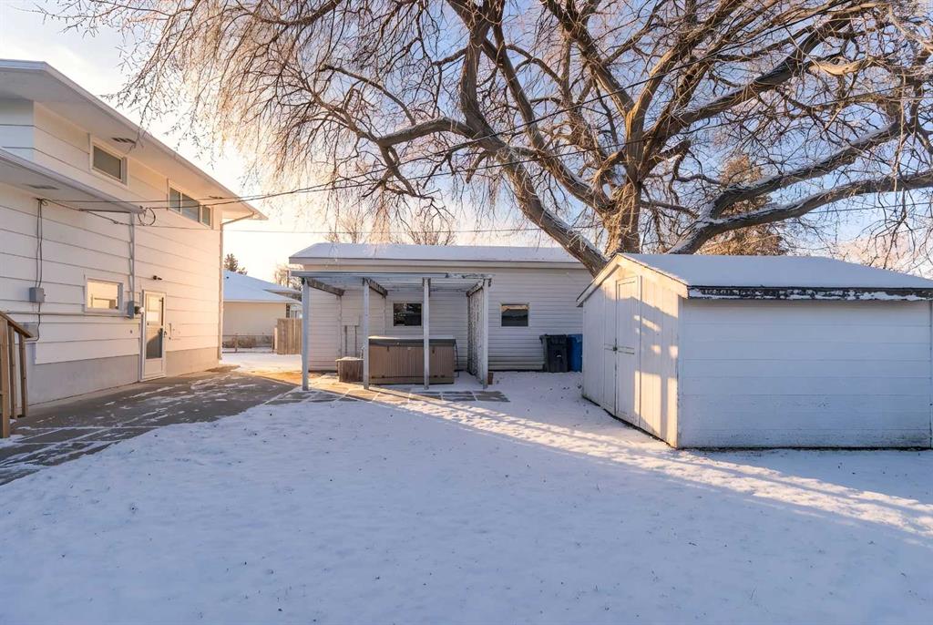 Picture for 1020 Fern Crescent S