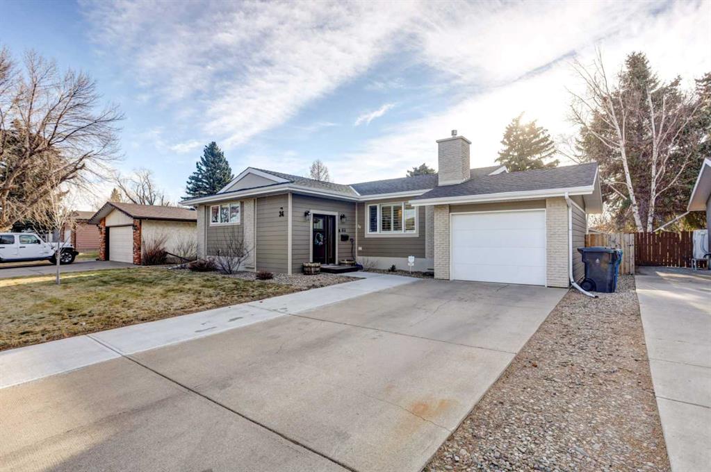 Picture for 34 Honeysuckle Road N