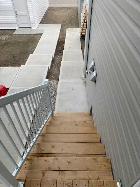 Picture for 2, 1151 Coalbrook Place W