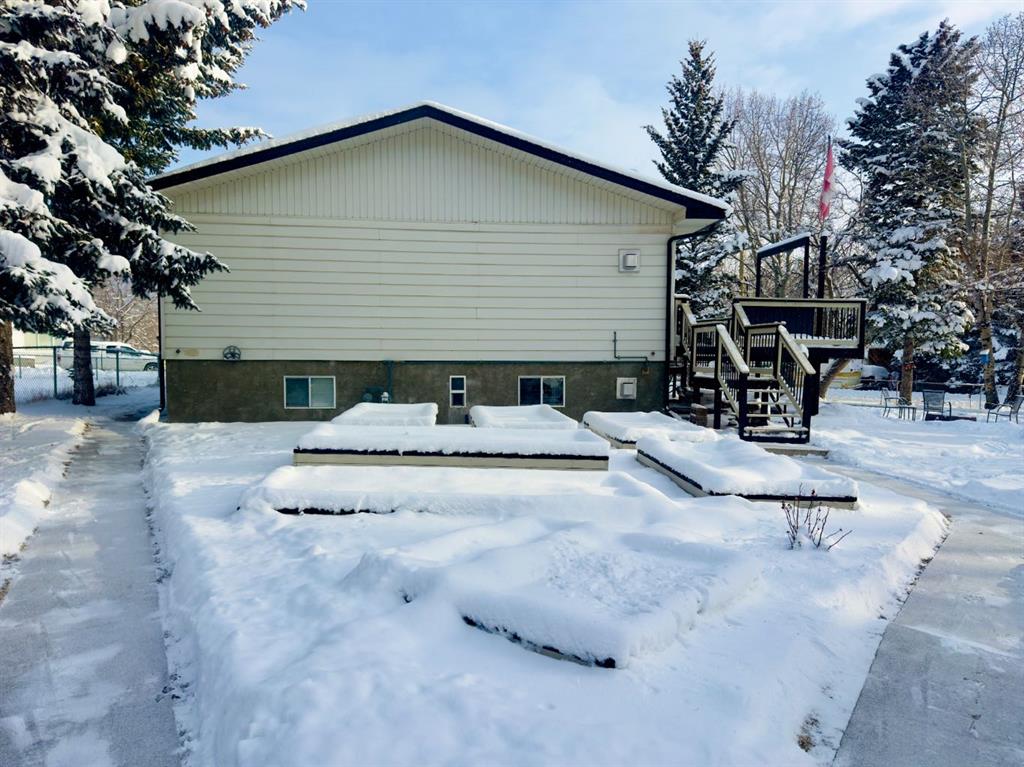 Picture for 909 230 Street  