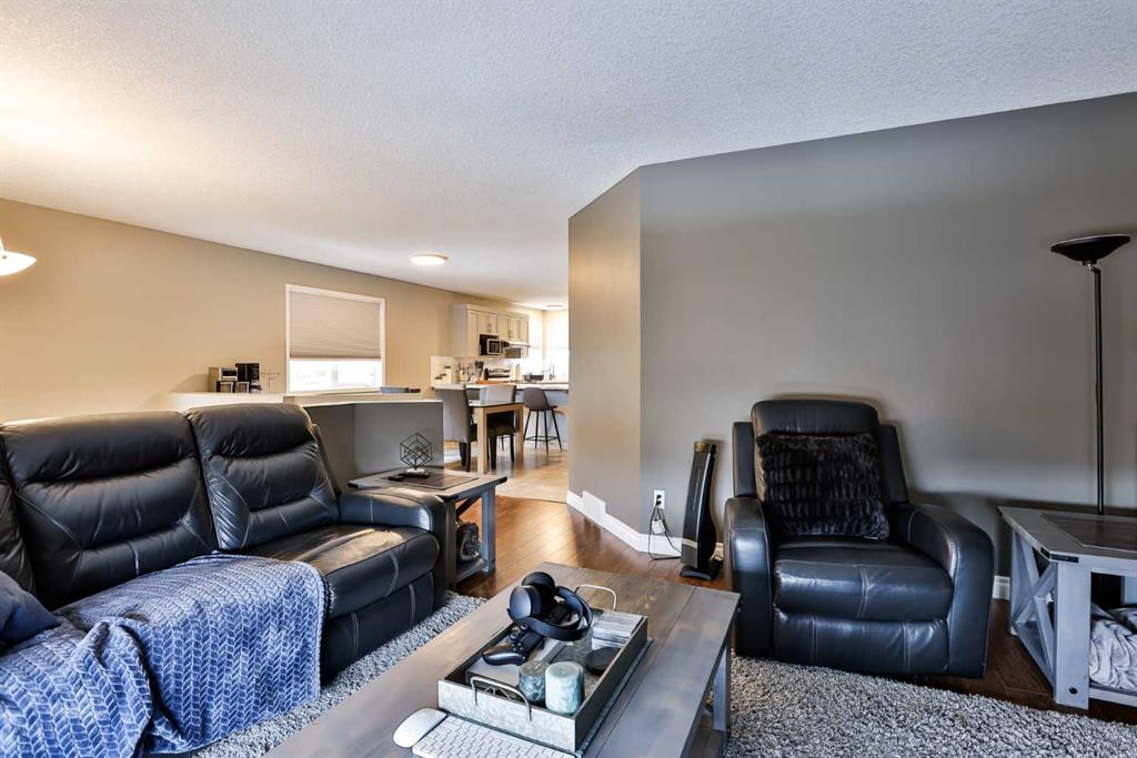 Picture for 163 Cowichan Court W