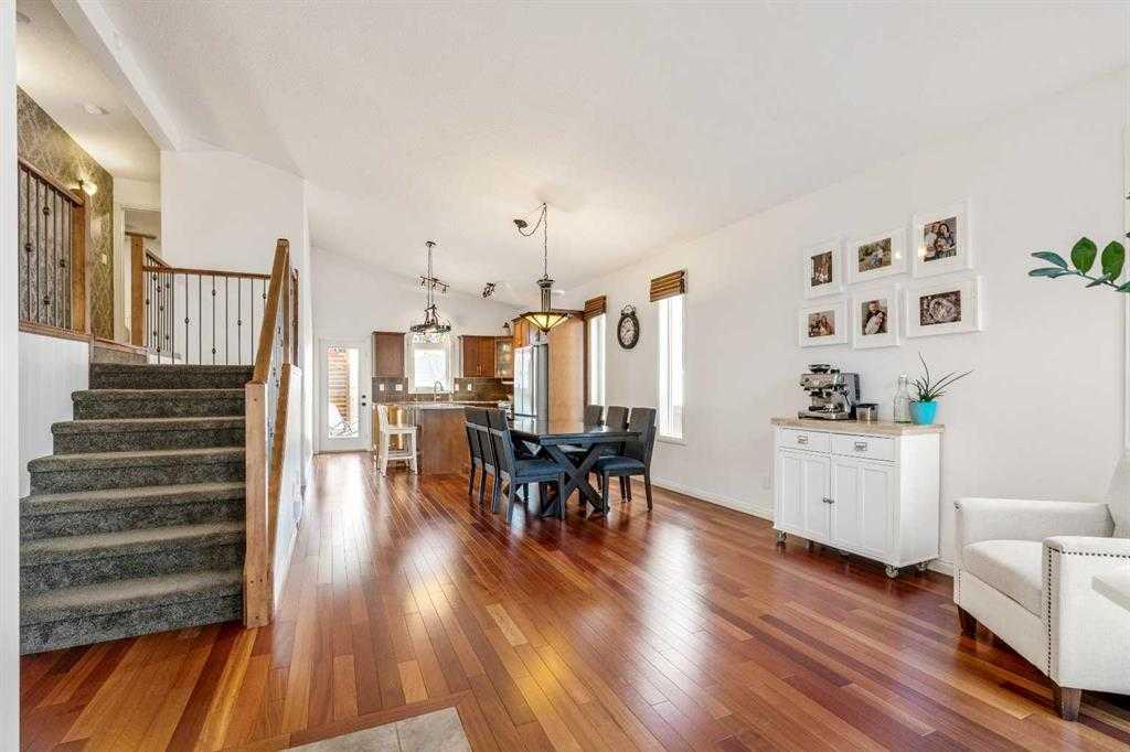 Picture for 70 Coalbanks Gate  W