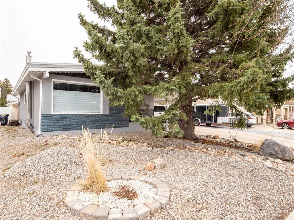 Picture for 1707 Lakemount Boulevard S