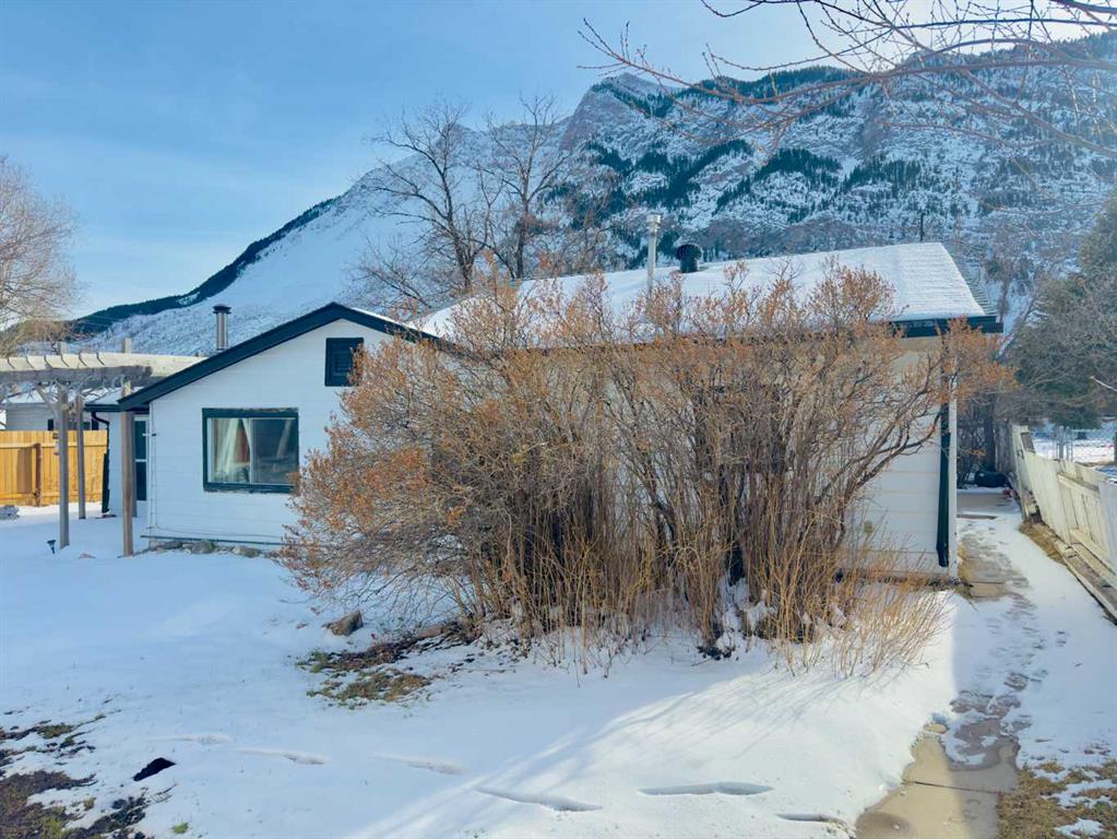 Picture for 15030 21 Aveunue  