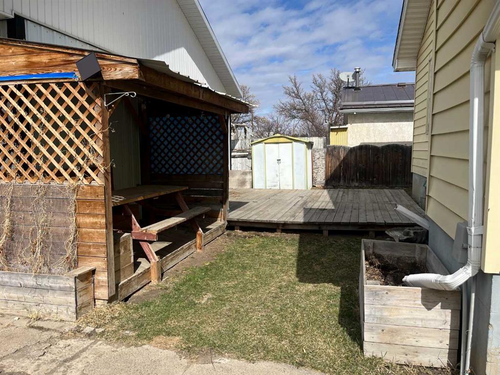 Picture for 426 12B Street N