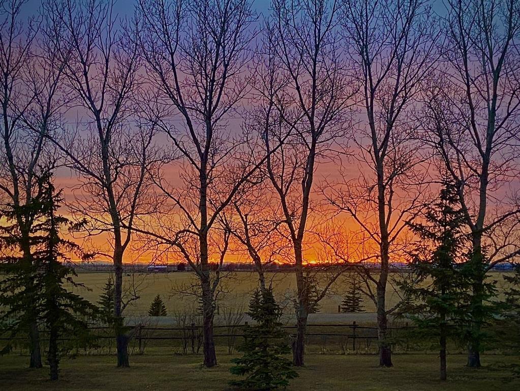 Picture for 80061 Range Road 205  