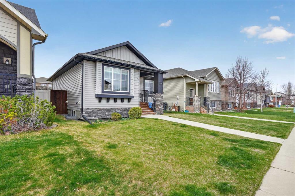 Picture for 120 Mt Sundance Crescent W