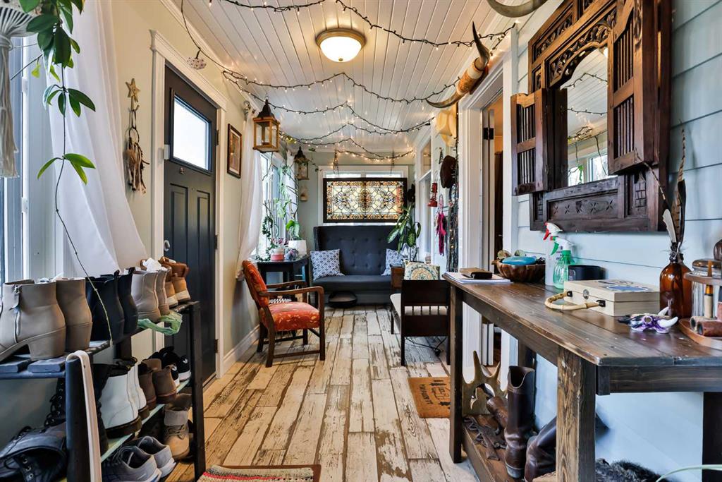 Picture for 628 7 Street S
