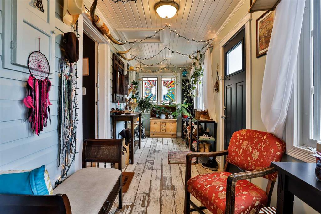 Picture for 628 7 Street S