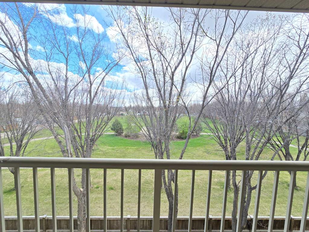 Picture for 312, 485 Red Crow Boulevard W