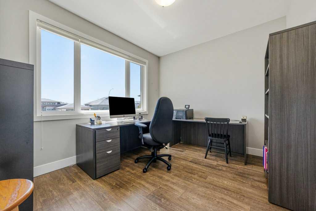Picture for 109 Prairie Arbour Blvd.  S