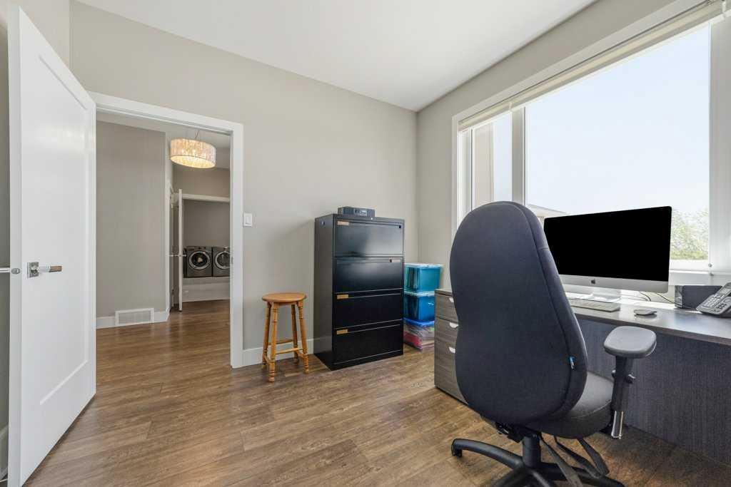 Picture for 109 Prairie Arbour Blvd.  S