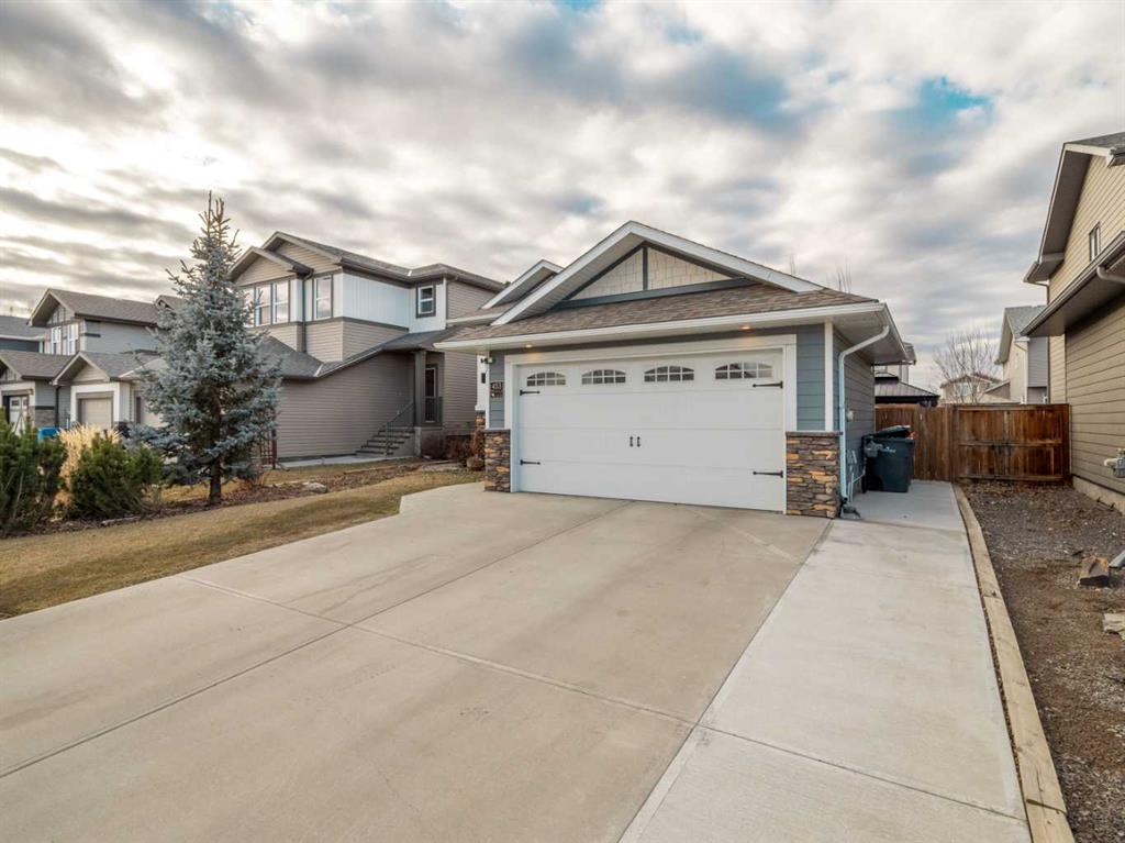 Picture for 453 Westgate Crescent 