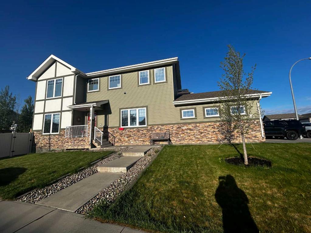 Picture for 802 Keystone Meadows W