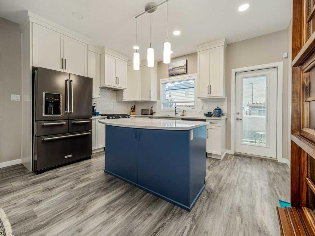 CIR Realty 3, 294 Northlander Bend W CIR REALTY , Lethbridge, Garry