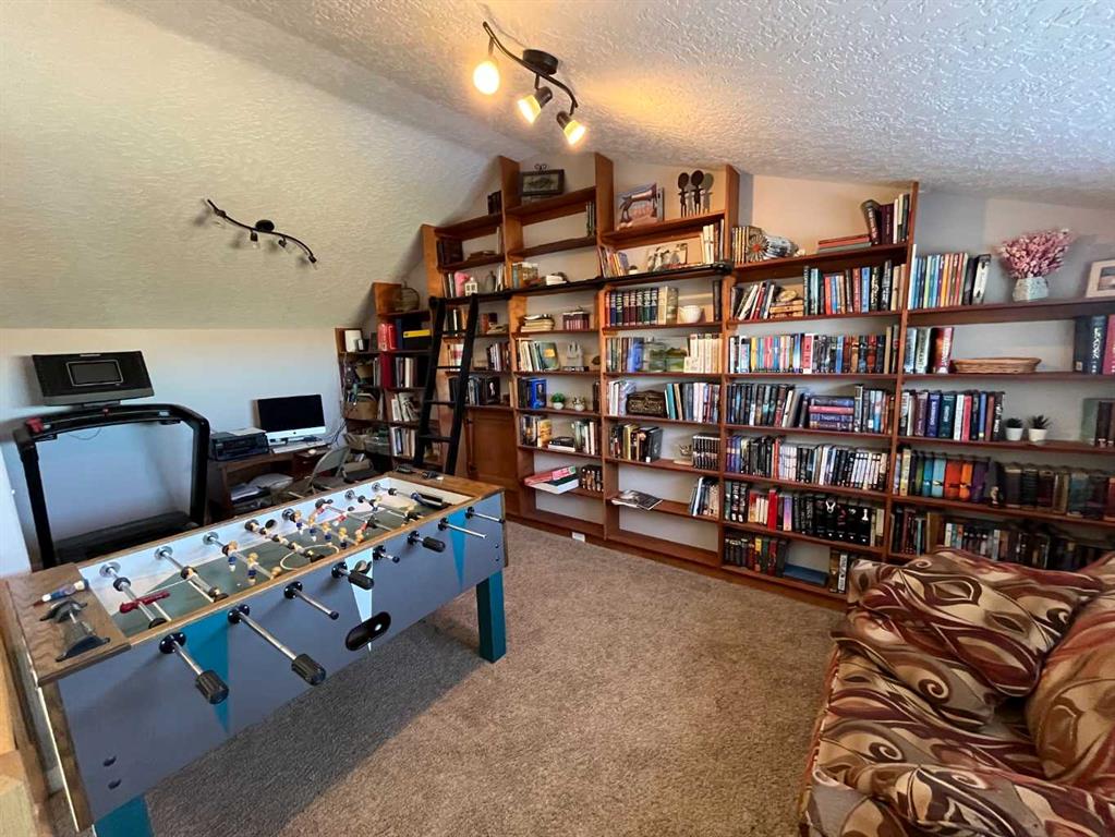 Picture for 54080,  202 Range  https://www.cirrealty.ca/reb/ldar/1/A2262061_24.jpg