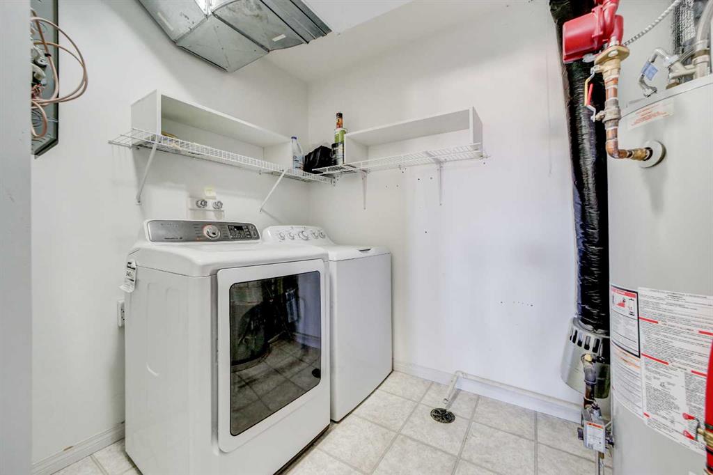 Picture for 103, 6 Skyline Crescent  https://www.cirrealty.ca/reb/ldar/1/A2265771_10.jpg