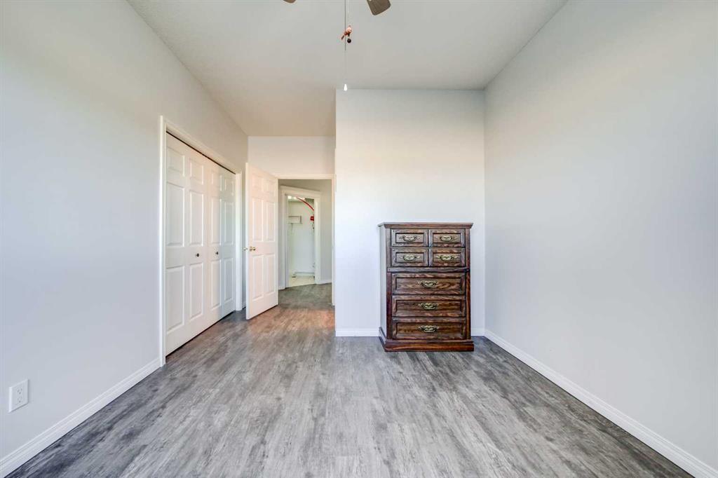 Picture for 103, 6 Skyline Crescent  https://www.cirrealty.ca/reb/ldar/1/A2265771_14.jpg