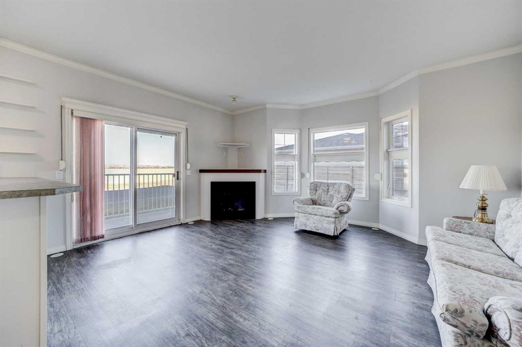 Picture for 103, 6 Skyline Crescent  https://www.cirrealty.ca/reb/ldar/1/A2265771_19.jpg