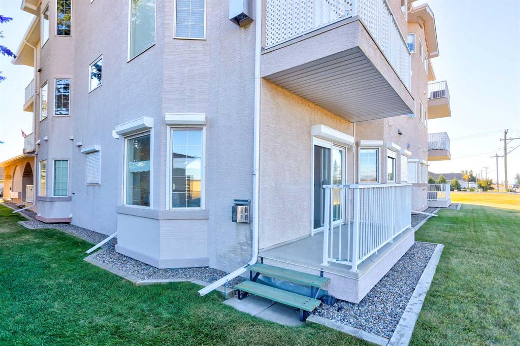 Picture for 103, 6 Skyline Crescent  https://www.cirrealty.ca/reb/ldar/1/A2265771_30.jpg