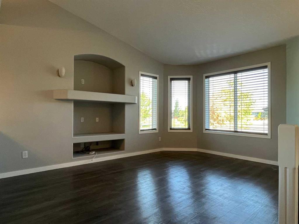 Picture for 234 Chilcotin Road W