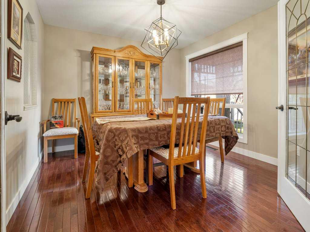 Picture for 425 FAIRMONT Boulevard S