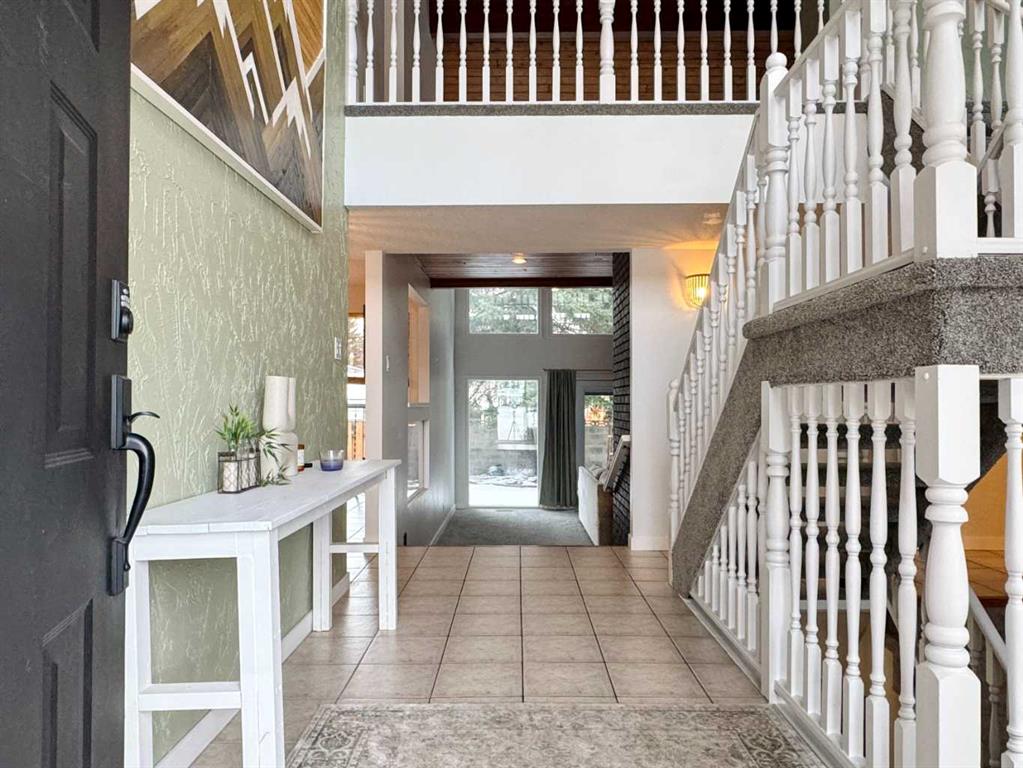 Picture for 133 Laval Court W