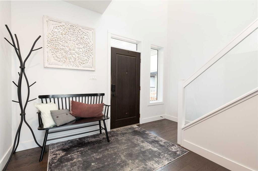 Picture for 131 Goldenrod Way W