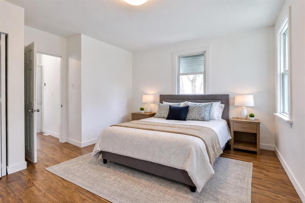 Picture for 140 20 Street N