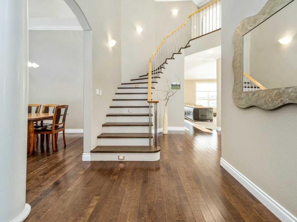 Picture for 24 Fairmont Point S