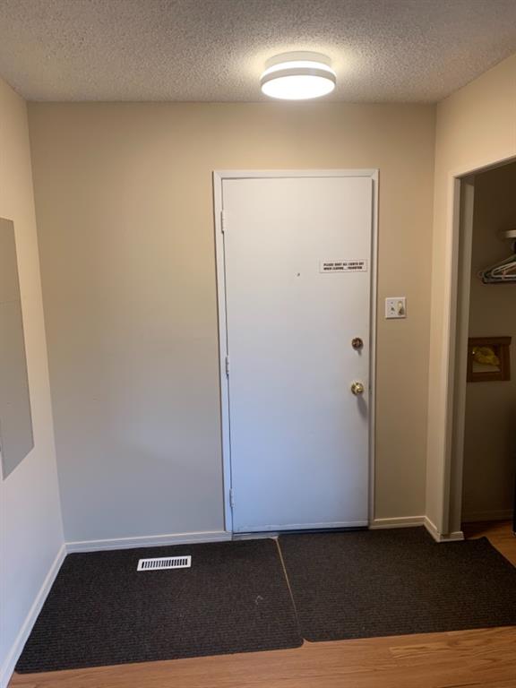 Picture for 114 Mcgill Boulevard W