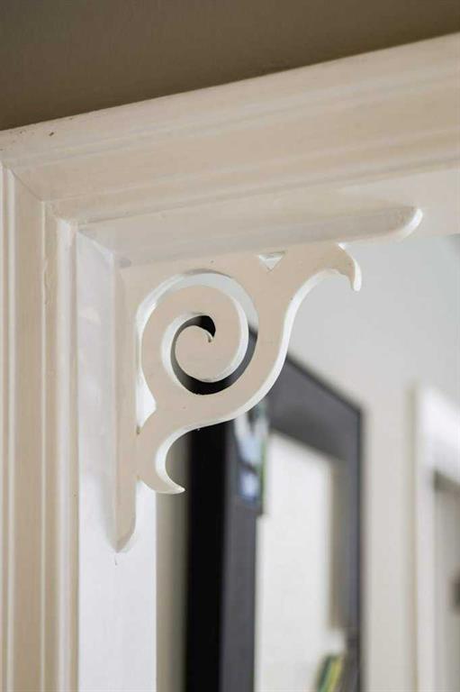 Picture for 1112 17 Street S