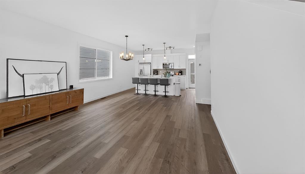 Picture for 302 Uplands Boulevard N