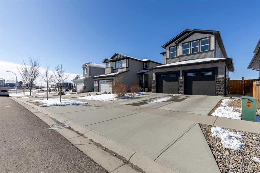 Picture for 1492 Coalbanks Boulevard W